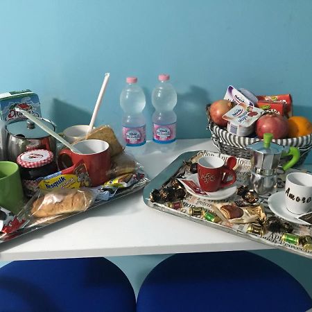 La Casetta Di Ester Эрколано Экстерьер фото