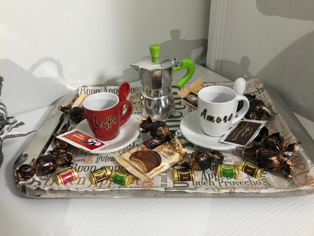 La Casetta Di Ester Эрколано Экстерьер фото
